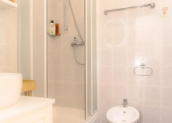 아파트먼트 소피스 플레이스 *