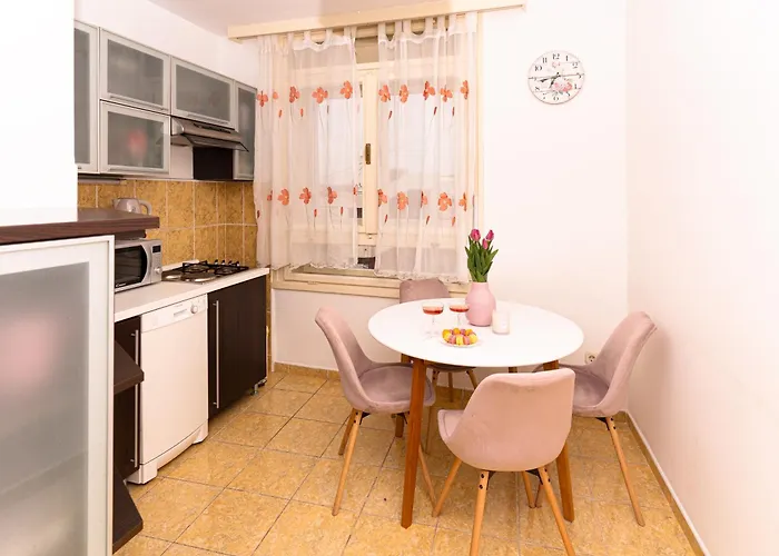 아파트먼트 소피스 플레이스